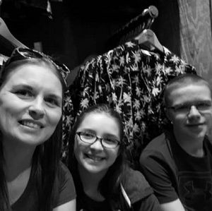 Meet your Posher, Sandy